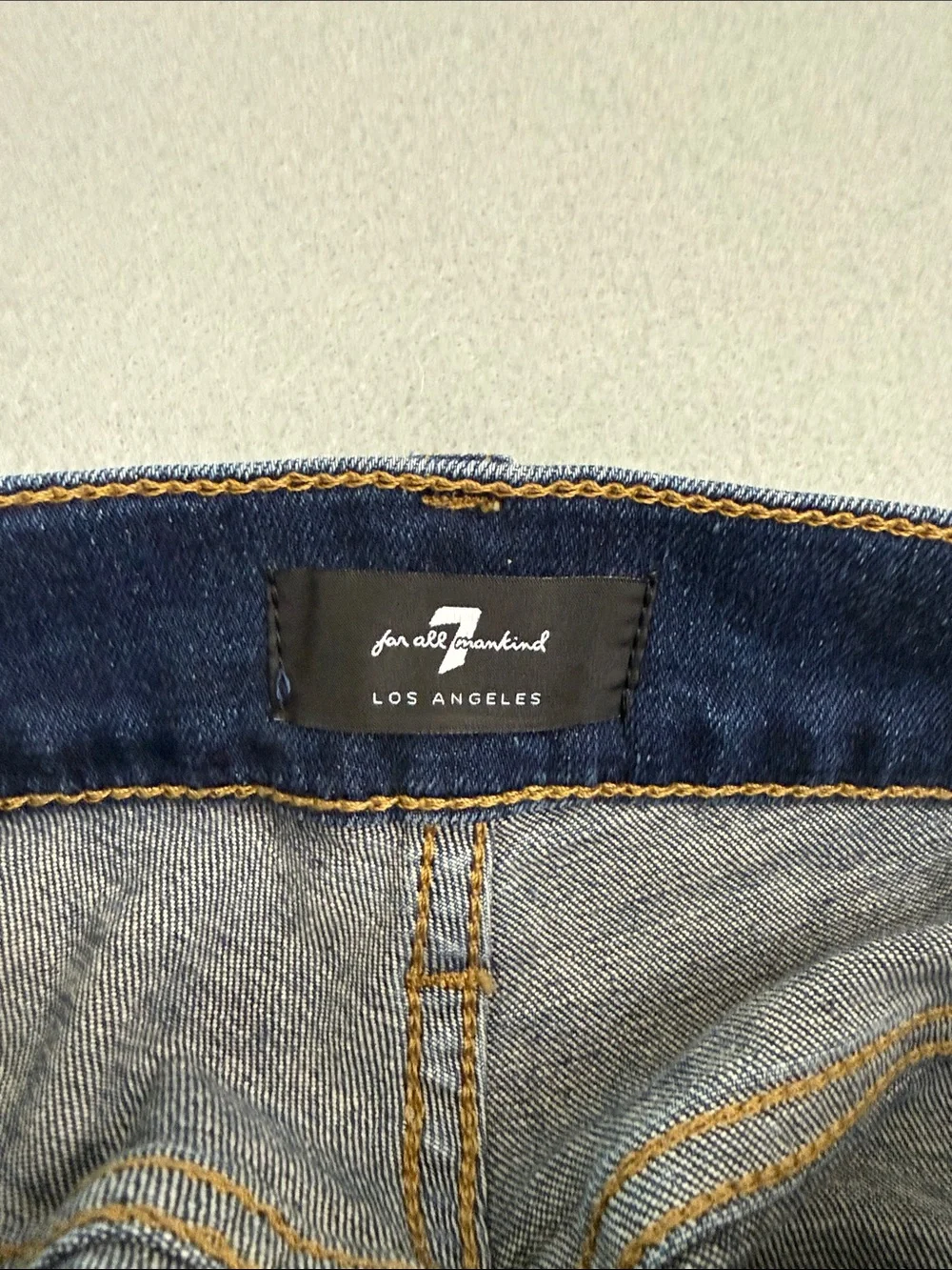 7 For All Mankind Dark Blue Relaxed Straight Leg Jeans 32x32